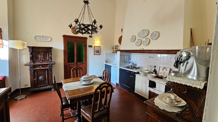 Torre Prendiparte Interior