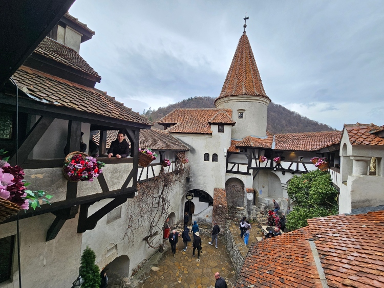 Castillo Bran foto en el patio