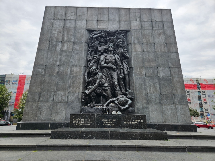 Monumento heroes del guetto Varsovia
