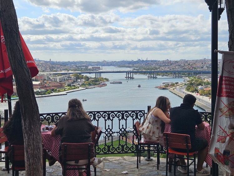 Cafetería Pierre Loti